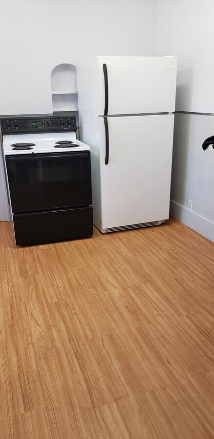 Photo - 1312 Lake Ave