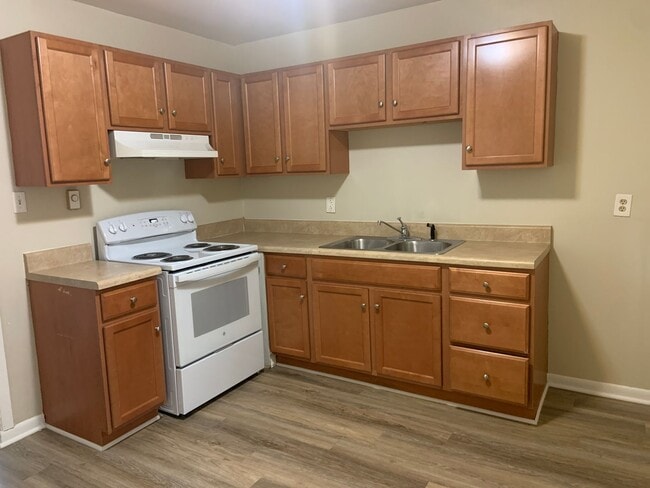 Photo - Updated 2 Bedroom, 1 Bath Apartment