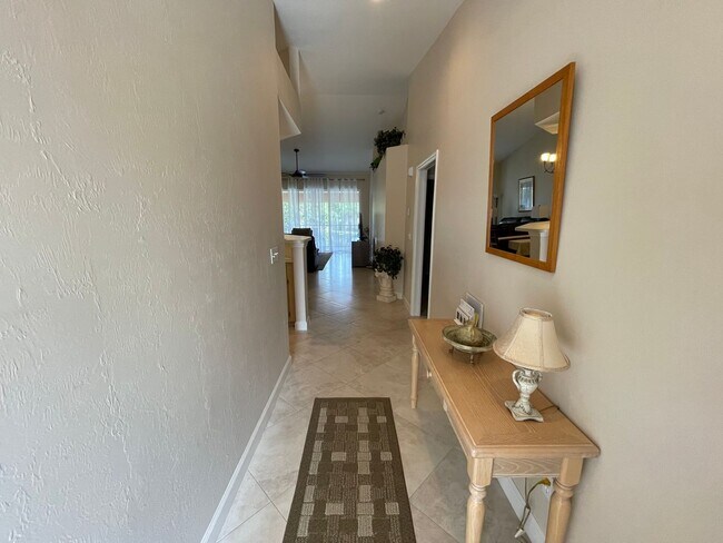 440 Wiggins Lake Ct Unit Seasonal