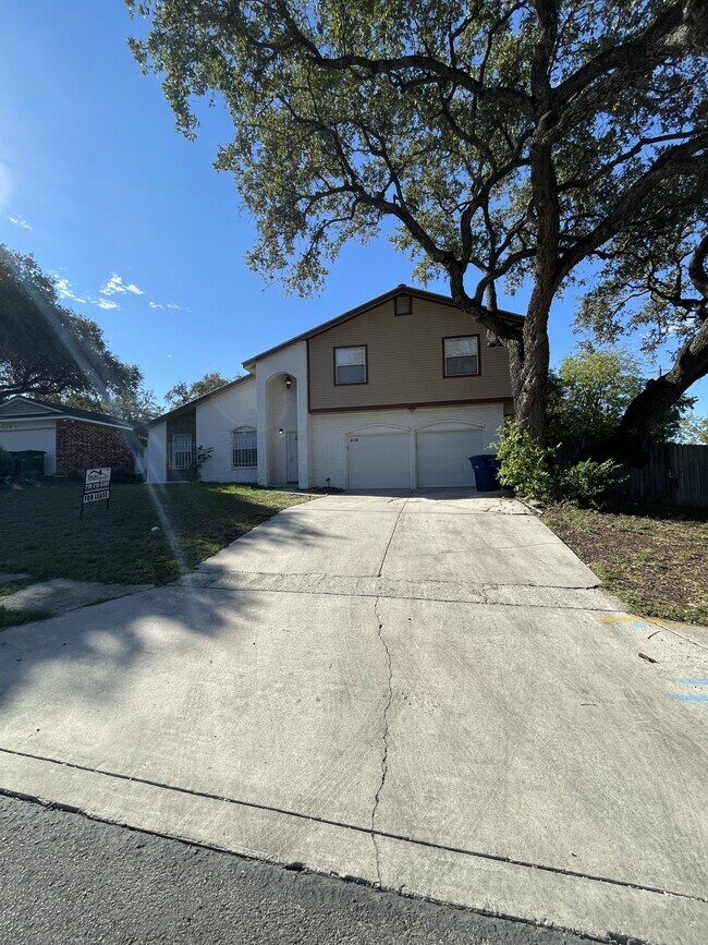 Photo - 6238 Pancho Villa Dr House