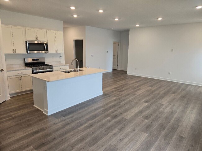 Photo - New Construction - Move in ready ranch home