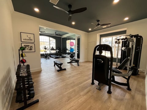 Gimnasio - Park West Apartments