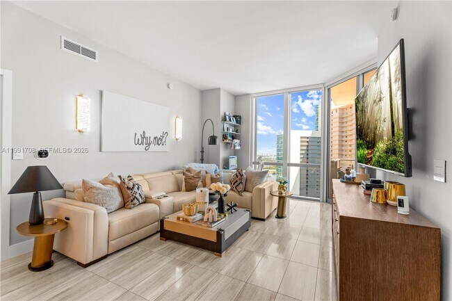 Photo - 851 NE 1st Ave Unit 4307