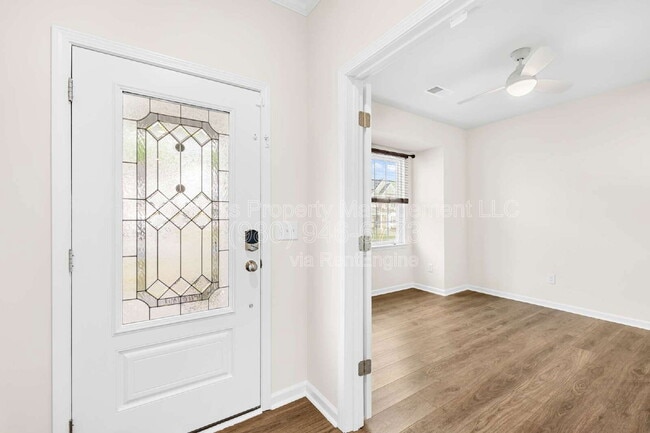 Photo - 14924 Nichols Hall Dr