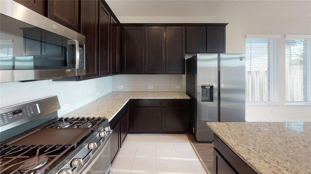 Photo - 252 Clear Frk Lp