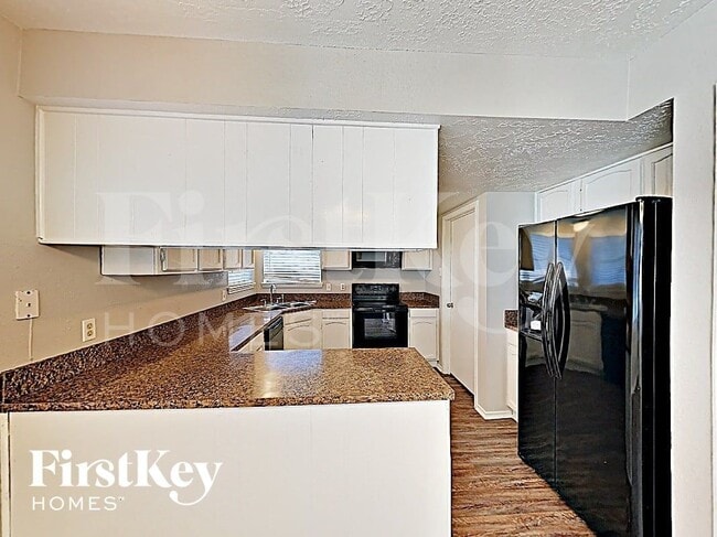 Photo - 6803 Stiller Dr