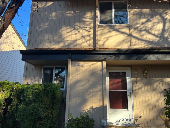 Cozy one bedroom condo in Eugene! - Cozy one bedroom condo in Eugene!