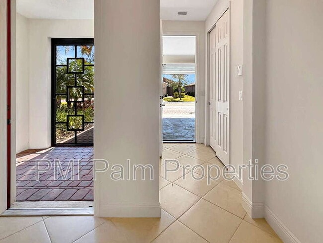 Photo - 9870 SW Trumpet Tree Cir