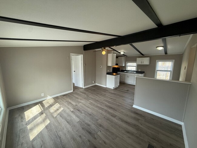 Photo - 5613 Arapaho Trail