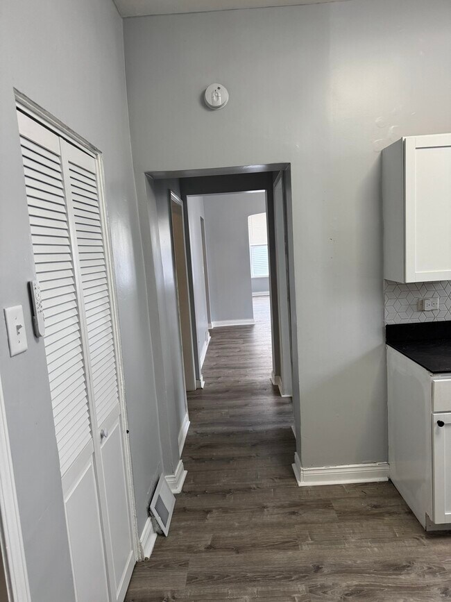 Photo - 11915 S Lowe Ave