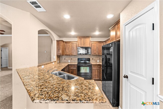 Photo - 707 Brooklyn Kay Dr