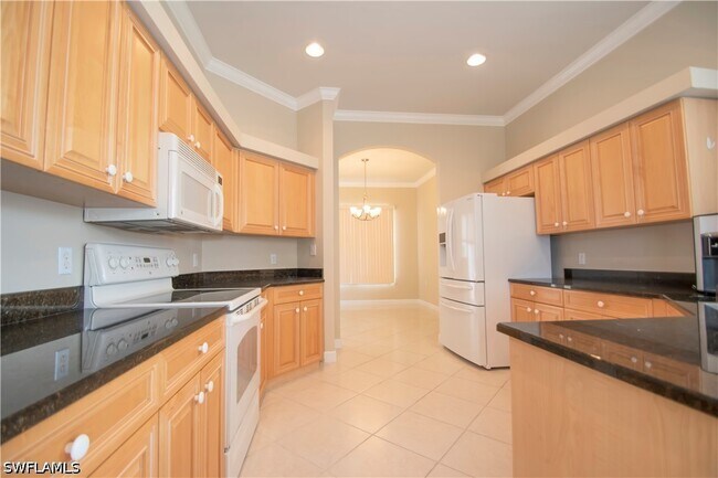 Photo - 3327 Sandpiper Way