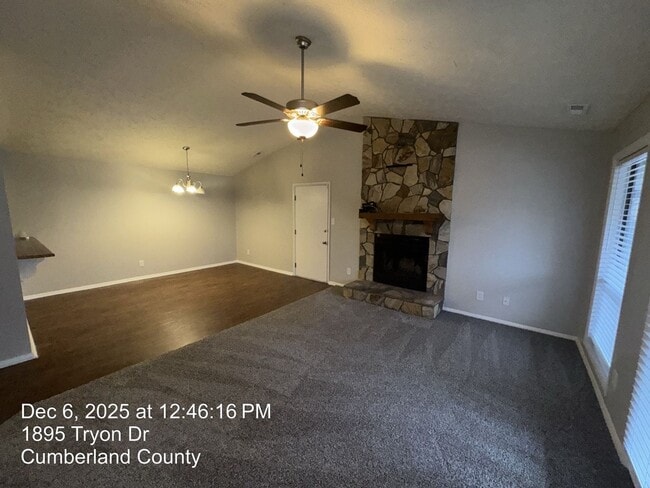 Photo - 1895 Tryon Dr Unit 5