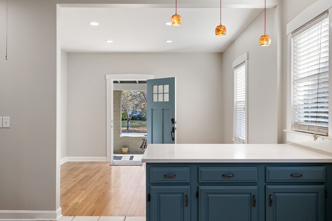 Photo - 308 Breckenridge Ln