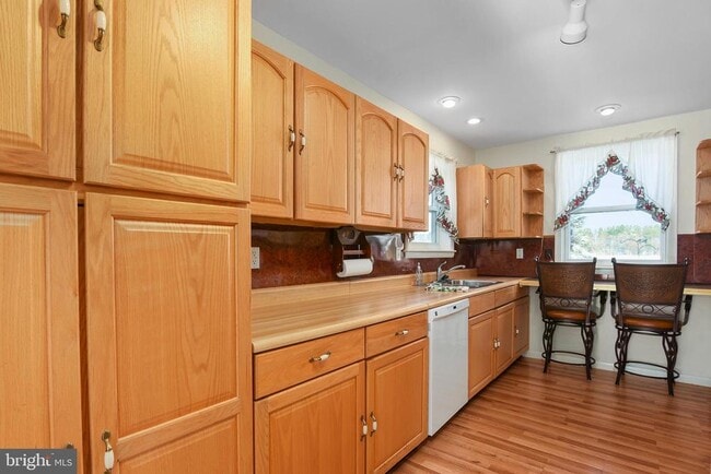 Photo - 105 Dogwood Dr