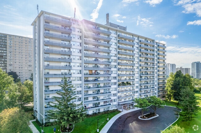 Photo - Havenbrook Towers