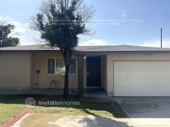 Building Photo - 9233 Kewen Ave