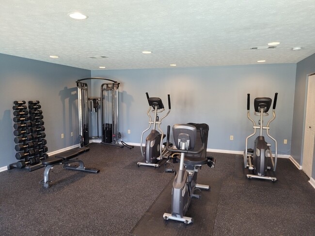 Gym - Village at Lakeside