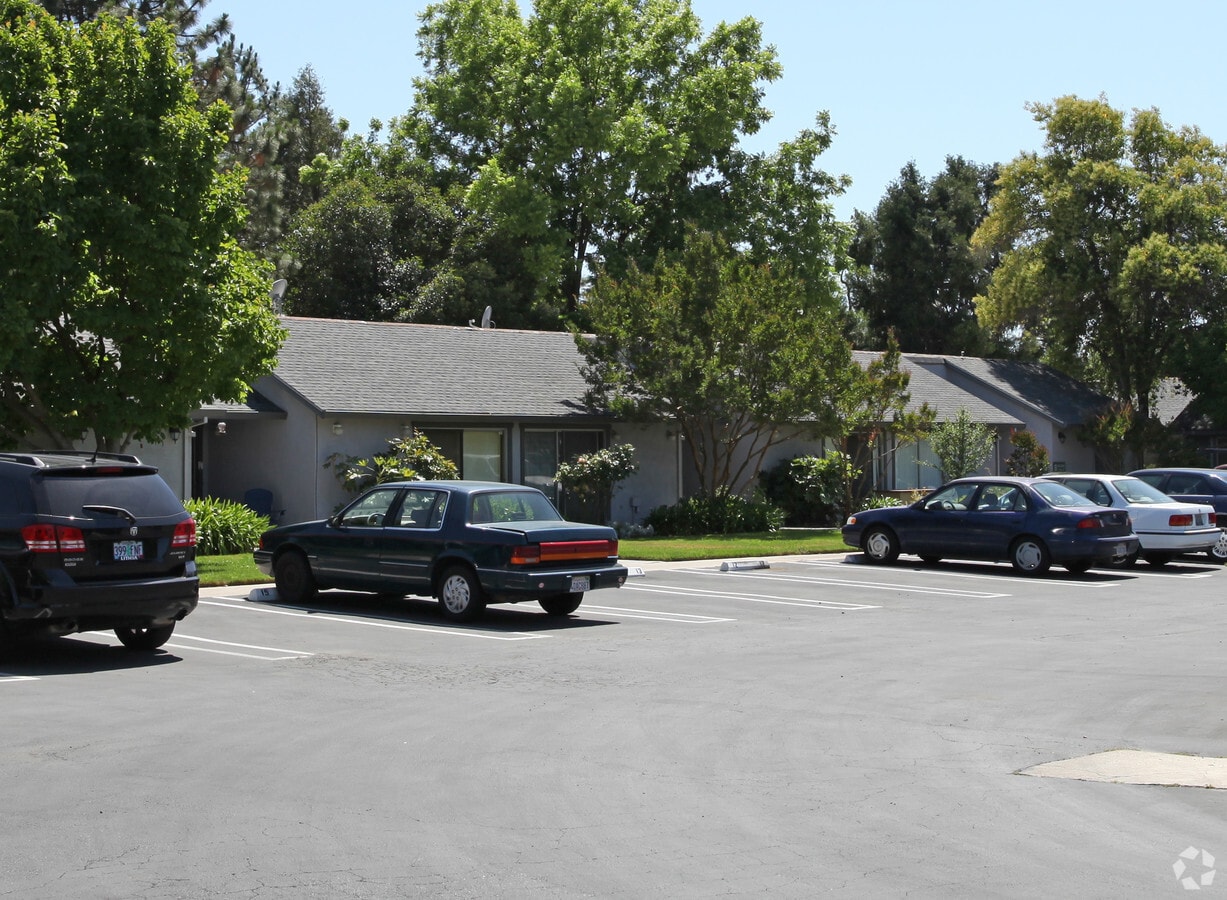 Photo - Megan's Garden Apartments