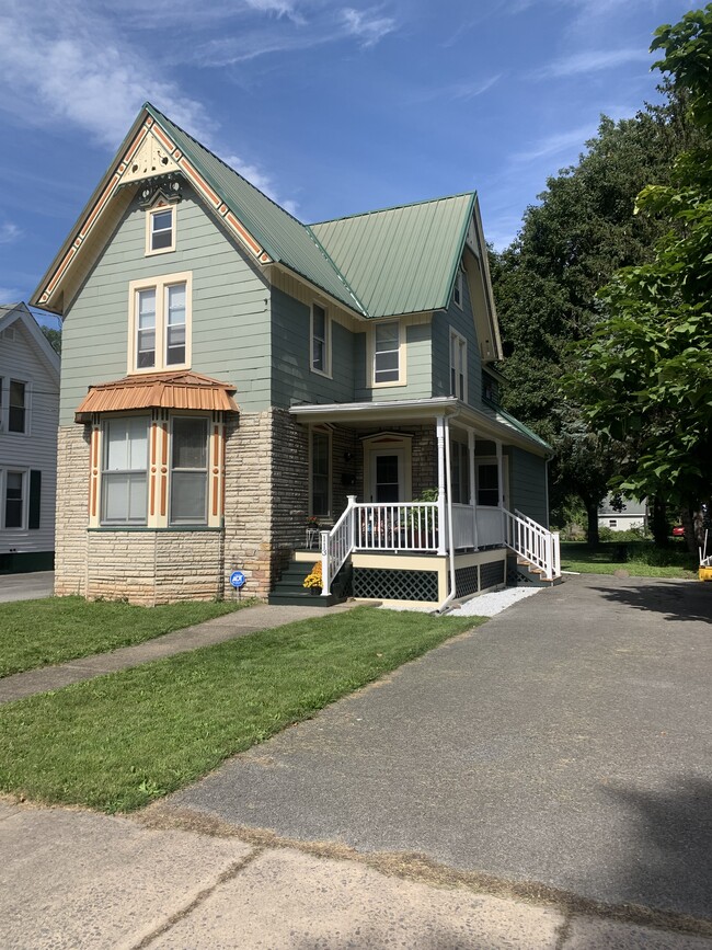 Photo - 113 E Sands St Unit 2