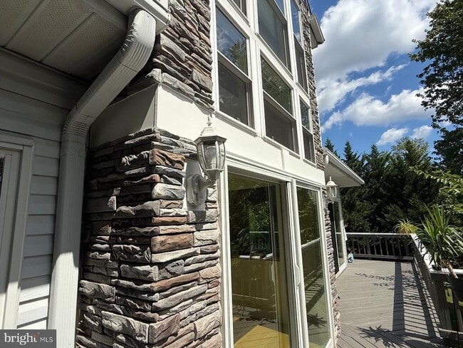 Photo - 479 Montalto Dr