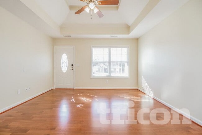 Photo - 9009 Macbeth Dr