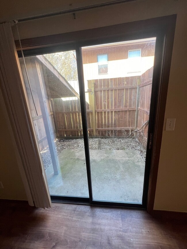 Photo - 3869 Treebrook Dr