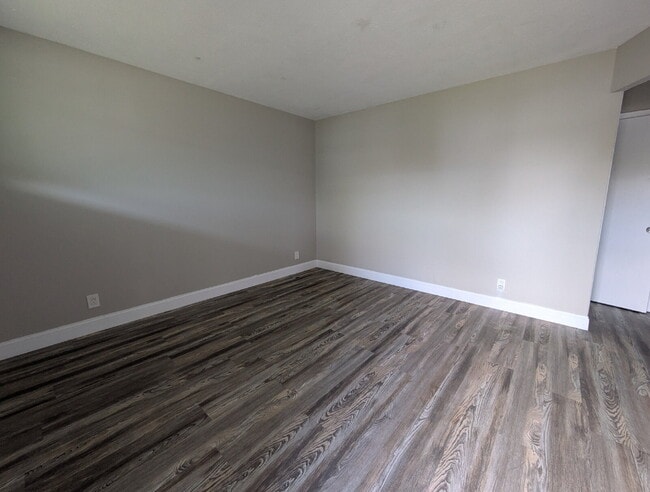 Photo - "Cozy 2-Bedroom, 1-Bath Haven Near Brentwood Park" Unit 3