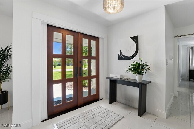 Photo - 155 Old Tamiami Trail