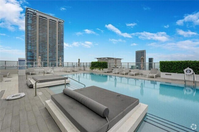Building Photo - 1010 Brickell Ave Rental