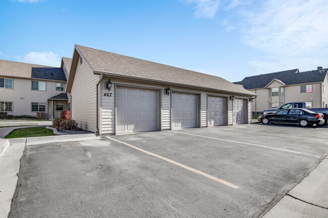 Garage - 467 S 2550 W Unit 5