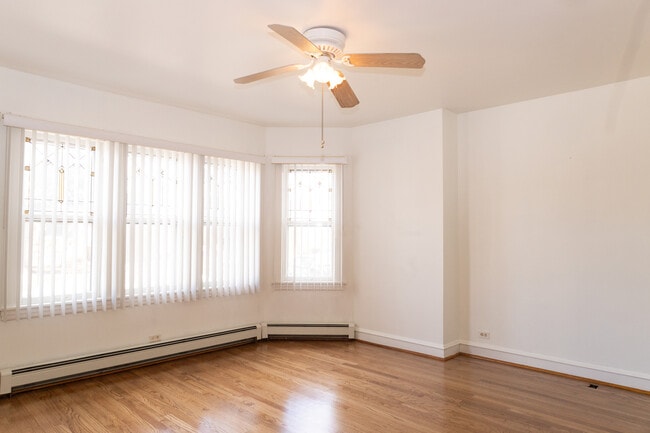 Photo - 2936 N Neenah Ave