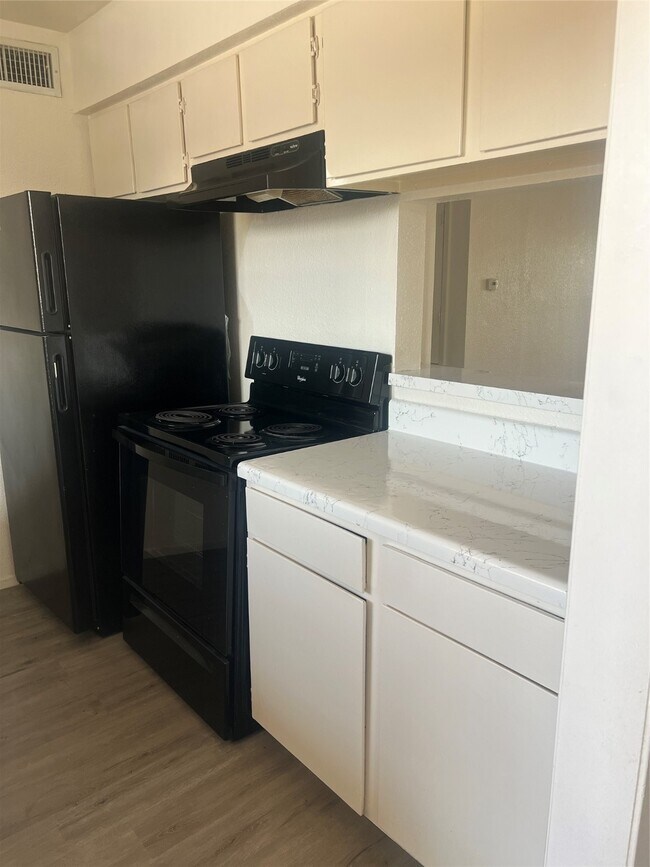 Photo - 3303 W Greenridge Dr Unit True
