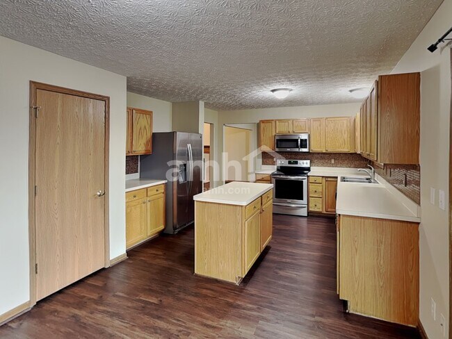 Photo - 2649 Cross Creek Ave