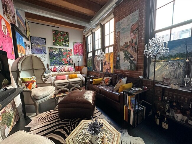 Photo - 319 A St Unit 305