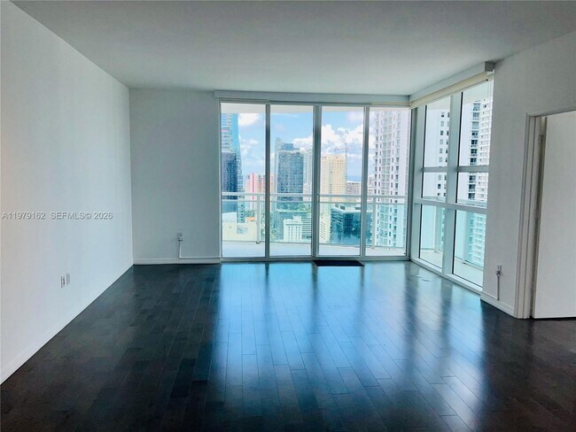 Photo - 951 Brickell Ave Unit 3211