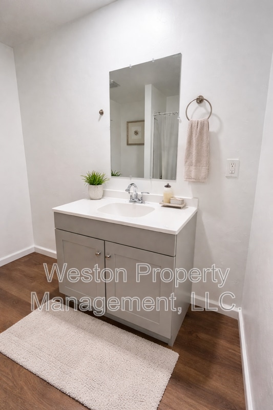 Photo - 1823 Rutgers Ave