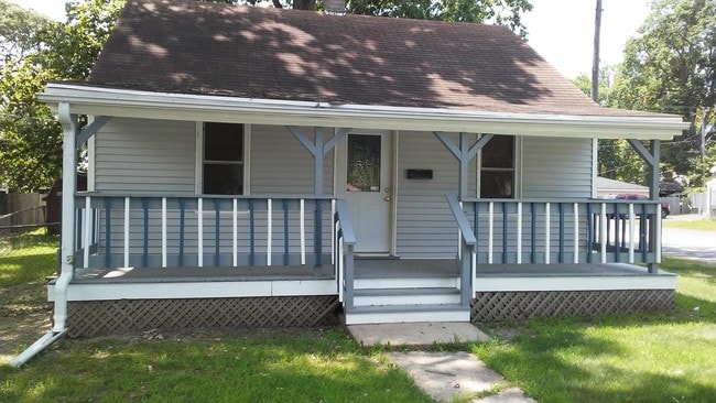 Photo - 427 N Briggs St