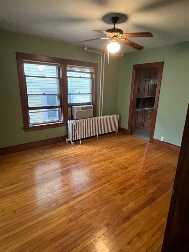 Photo - 1212 Vilas Ave Unidad 1