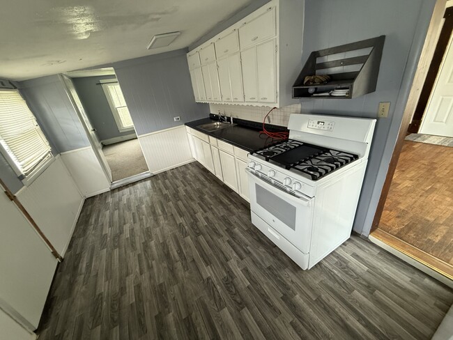 Photo - 319 S Ashby Ave