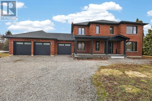 Photo - 8 Brownlee Dr