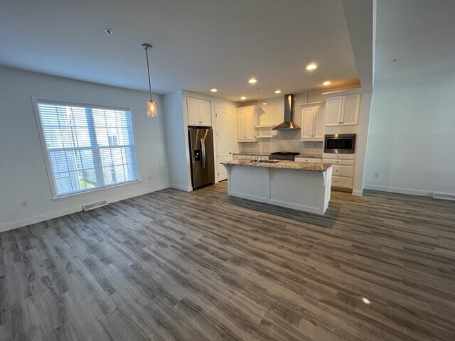 Photo - 3228 Light Wy