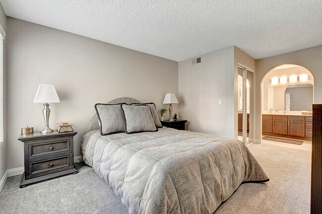 Eagle Trace Apartments