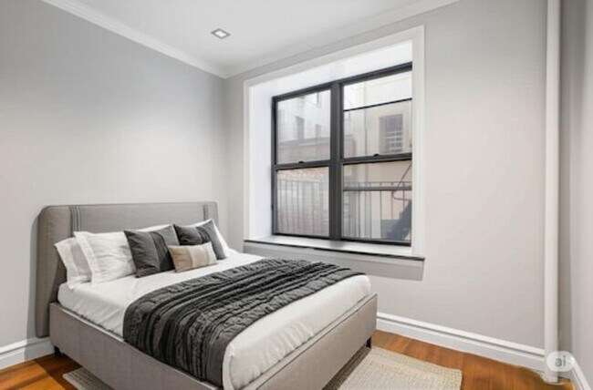 Photo - 432 E 13th St Unidad 38