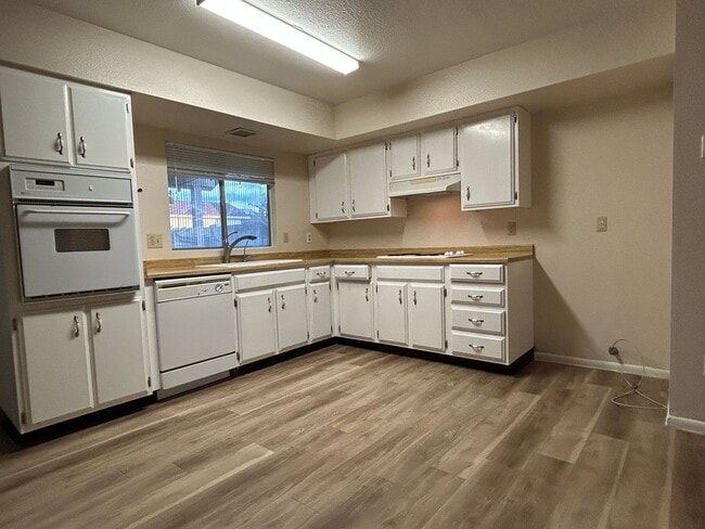 Photo - NO HOA- **NEW INTERIOR PAINT AND NEW FLOOR...