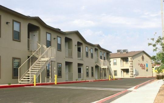 La Jolla Apartments - La Jolla Place Apartments