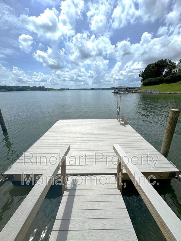 Photo - 4023 Windward Dr