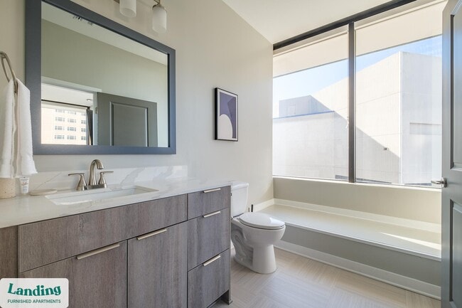 Photo - 600 19th St N Unit 601