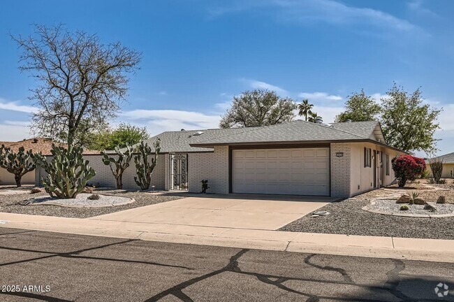 Building Photo - 12535 W Skyview Dr Rental