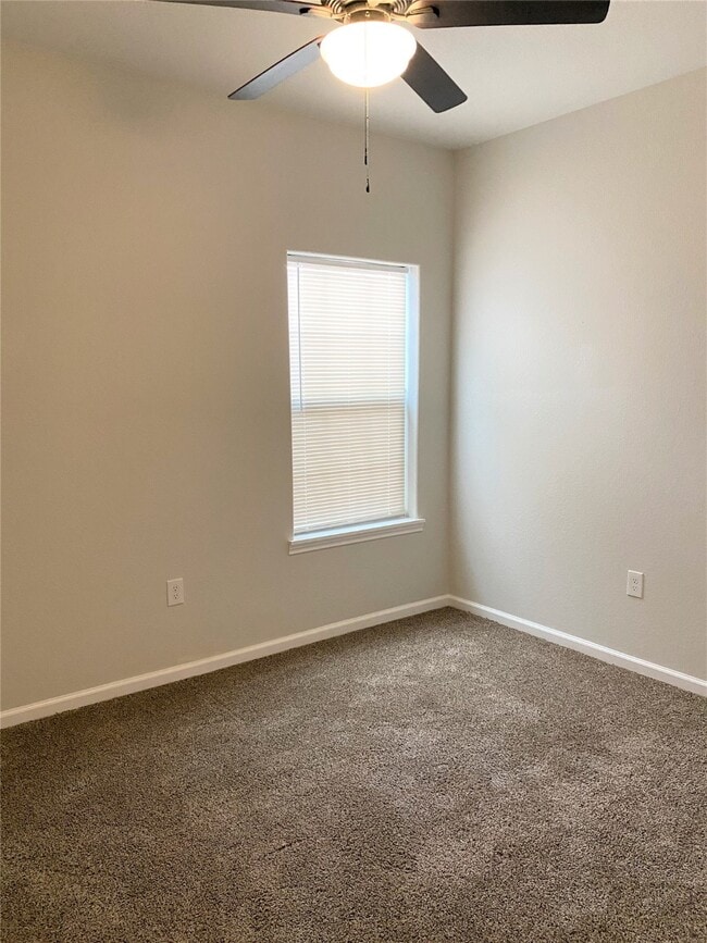 Building Photo - 7818 Canal St Unit A Rental